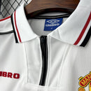 Camisa Manchester United 1998/99 - Umbro Retrô Masculina - Branca/Preta