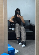 Tênis Adidas Slip On Premium - Preto/Branco