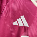Camisa Real Madrid Away 2026/27 - Adidas Torcedor Masculina - Vermelha/Bege
