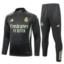 Conjunto de Treino Half Ziper Real Madrid 2025/26 - Adidas Jaqueta + Calça - Preta/Bege
