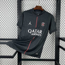 Camisa PSG Edição Especial 2026/27 - Jordan Torcedor Masculina - Preta/Vermelha