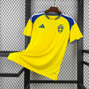 Camisa Seleção Suécia Home 2026/27 - Adidas Torcedor Masculina - Amarela/Azul
