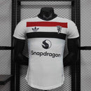 Camisa Manchester United Away 2024/25 - Adidas Jogador Masculina - Branca/Preta