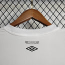 Camisa Santos Home 2024/25 - Umbro Torcedor Masculina - Branca/Preta