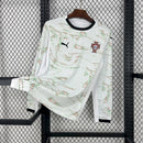 Camisa Manga Longa Seleção Portugal Away 2025/26 - Puma Torcedor Masculina - Branca/Verde