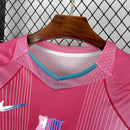 Camisa Barcelona Edição Especial 2025/26 - Nike Torcedor Masculina - Rosa/Cinza