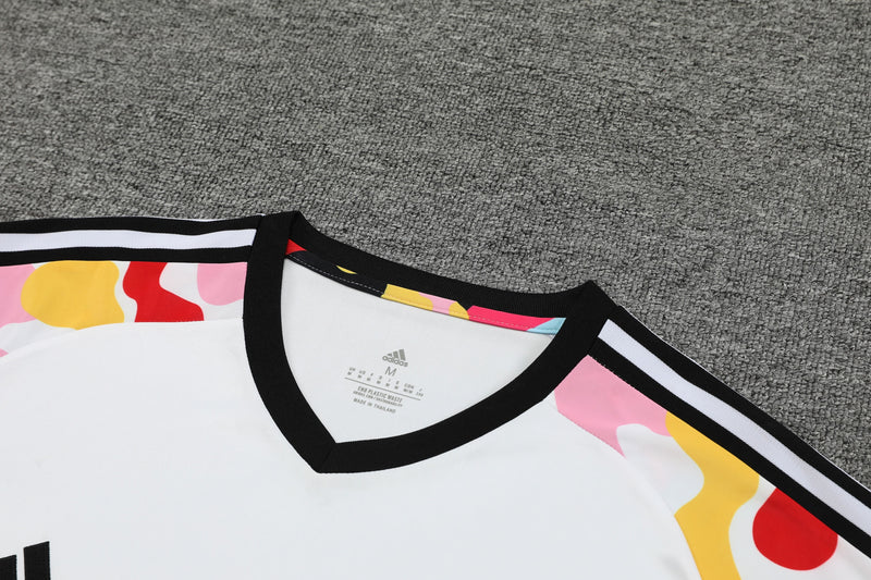 Kit Treino (Camisa + Shorts) - Manchester United 2024/25