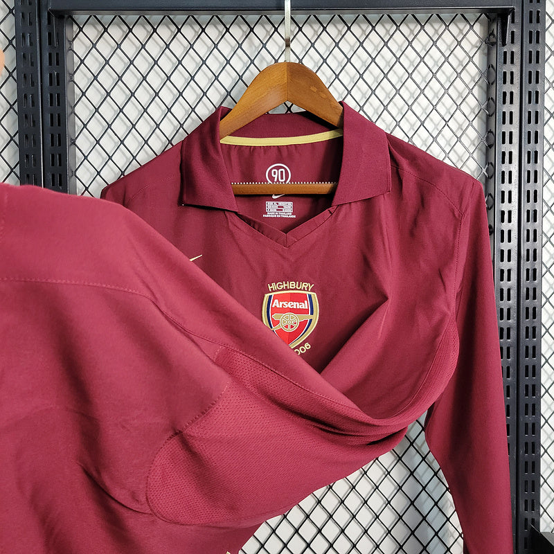 Camisa Arsenal Titular 05/06 - Versão Retro - Manga Longa