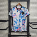 Camisa Seleção Japão Edição Especial Anime 2022/23 - Adidas Torcedor Masculina - Rosa/Azul