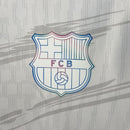 Camisa Barcelona Edição Especial 2025/26 - Nike Torcedor Masculina - Branca/Colorida