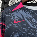 Camisa Barcelona Edição Especial 2025/26 - Nike Torcedor Masculina - Preta/Rosa