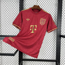 Camisa Bayern Munique 125 Anos 2025/26 - Adidas Torcedor Masculina - Bordo/Dourado