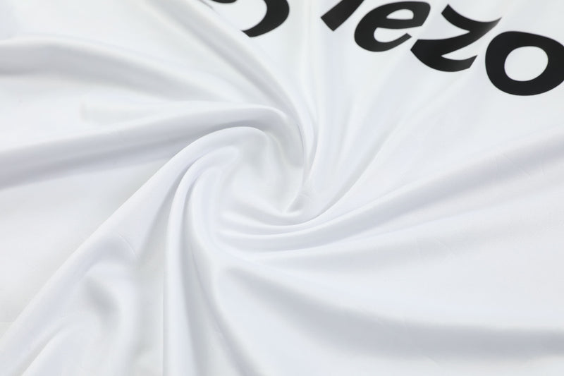 Kit Treino (Camisa + Shorts) - Manchester United 2024/25