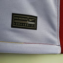 Camisa Barcelona Away 2021/22 - Nike Retrô Masculina - Roxa/Lilás