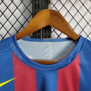 Camisa Pronta Entrega Barcelona Home 2005/06 - Nike Retrô Masculina - Vermelha/Azul
