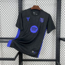 Camisa Pronta Entrega Barcelona Edição Kobe Bryant 2025/26 - Torcedor Masculina - Preta/Roxa