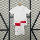 Kit Infantil Seleção Croácia Home 2024/25 - Nike Torcedor - Branca/Vermelha
