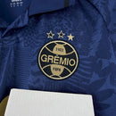 Camisa Pronta Entrega Grêmio Third 2025/26 - Umbro Torcedor Masculina - Azul/Dourado
