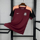 Camisa Corinthians Pré Jogo 2026/27 - Nike Torcedor Masculina - Vinho/Salmão